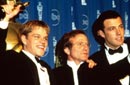 بن أفليك وروبن وليامز ومات ديمون بعد فوزهم بالأوسكار عن فيلم Good Will Hunting